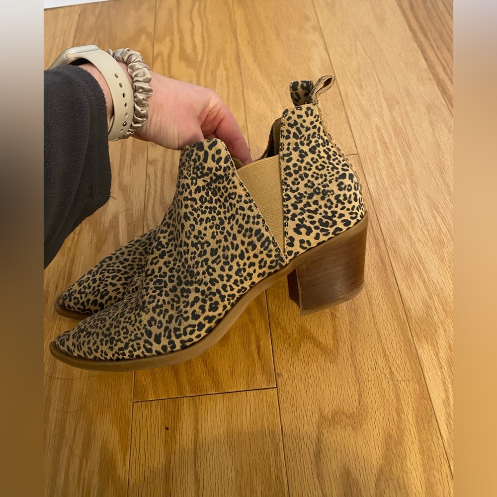 Dolce Vita Booties - SIZE 10